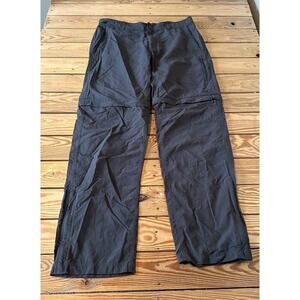 The North Face Outdoor Convertible Zip Off Pants Size 34x31 Men’s Gray